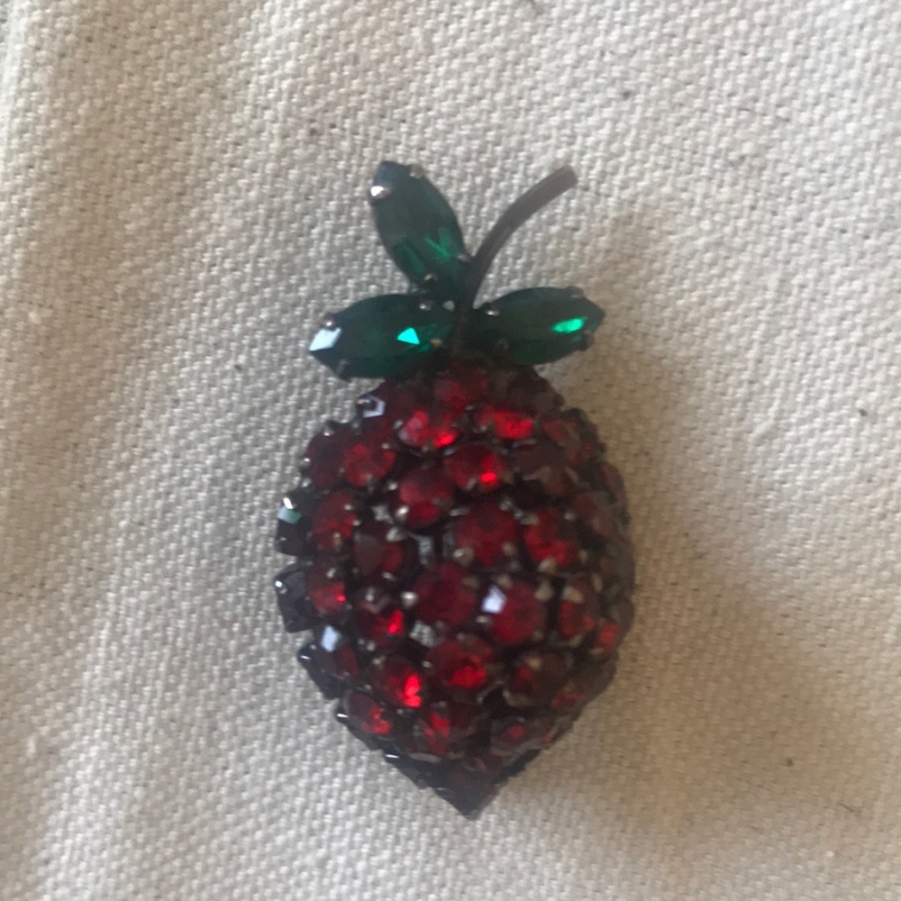 Strawberry Rhinestone 1” Brooch pin Red Green Glass Stones Circa 1980s–1990s